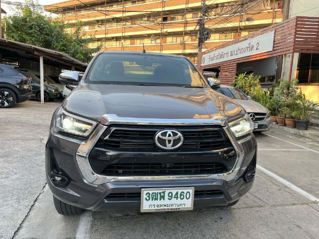Toyota Hilux Revo 2024 2.8 G 4WD Pickup ดีเซล ไม่ติดแก๊ส เกียร์ธรรมดา เทา รูปที่ 2