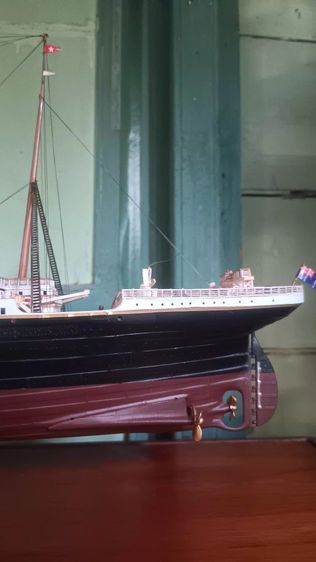  Titanic สเกลโมเดลเสมือนจริง,บนฐานไม้สักพร้อมกรอบโขว์ขนาดใหญ่ รูปที่ 9