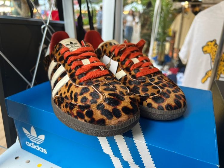 Adidas Samba OG Preloved Red Leopard ลายเสือ 