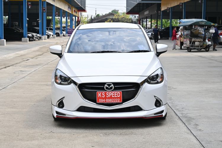 Mazda Mazda 2 2020 1.3 High Plus Sedan เบนซิน ไม่ติดแก๊ส เกียร์อัตโนมัติ ขาว รูปที่ 3