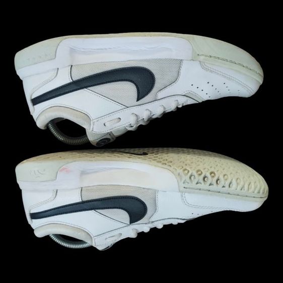 Nike Zoom Court Lite 3 White Metallic Silver
ไซส์ 42 (26.5 ซม.)  US 10 รูปที่ 5