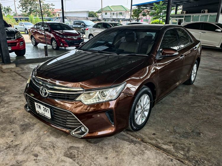 Toyota Camry 2016 2.0 G Sedan เบนซิน ไม่ติดแก๊ส เกียร์อัตโนมัติ น้ำตาล