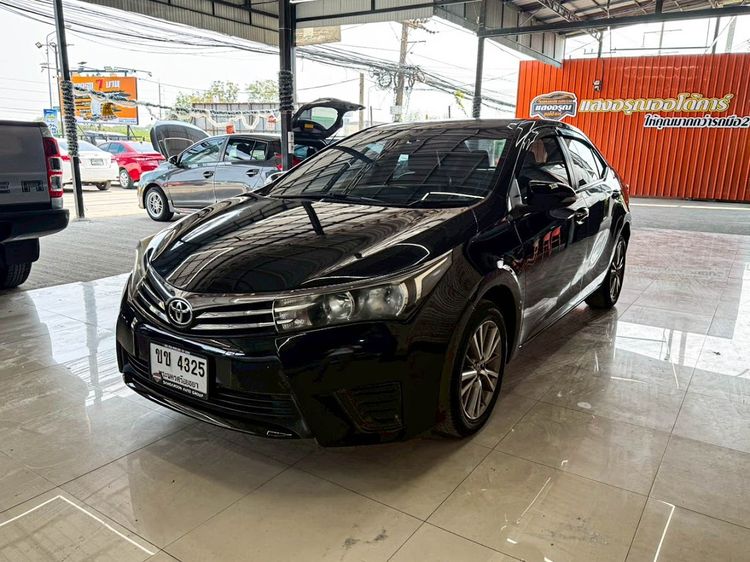 รถ Toyota Altis 1.6 G สี ดำ