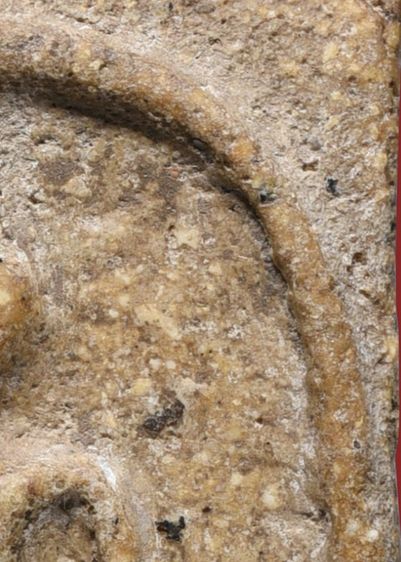 พระสมเด็จวัดระฆัง พิมพ์ใหญ่ เนื้อเก่า มีมวลสาร สวยคมสมบูรณ์ รูปที่ 9