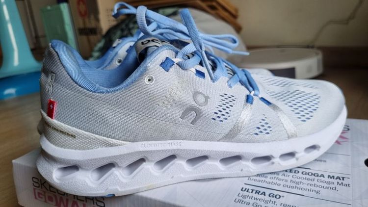 รองเท้าผ้าใบลำลองผู้หญิง เบอร์ 8.5(US) รูปที่ 13