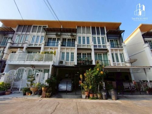 ขายทาวน์โฮม 3 ชั้น โครงการโกลเด้น ซิตี้ ปิ่นเกล้า–จรัญฯ