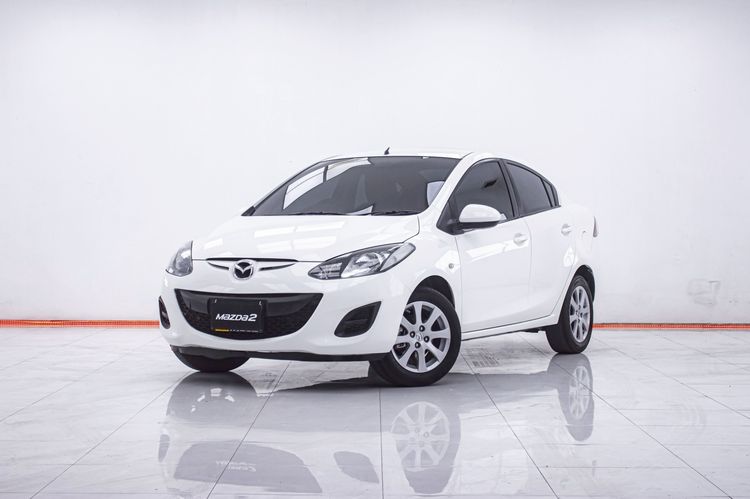 รถ Mazda Mazda 2 1.5 Groove สี ขาว