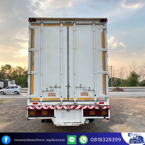 ้รถหกล้อตู้สิบบาน ปี 56 เครื่อง 240 แรง รูปที่ 6