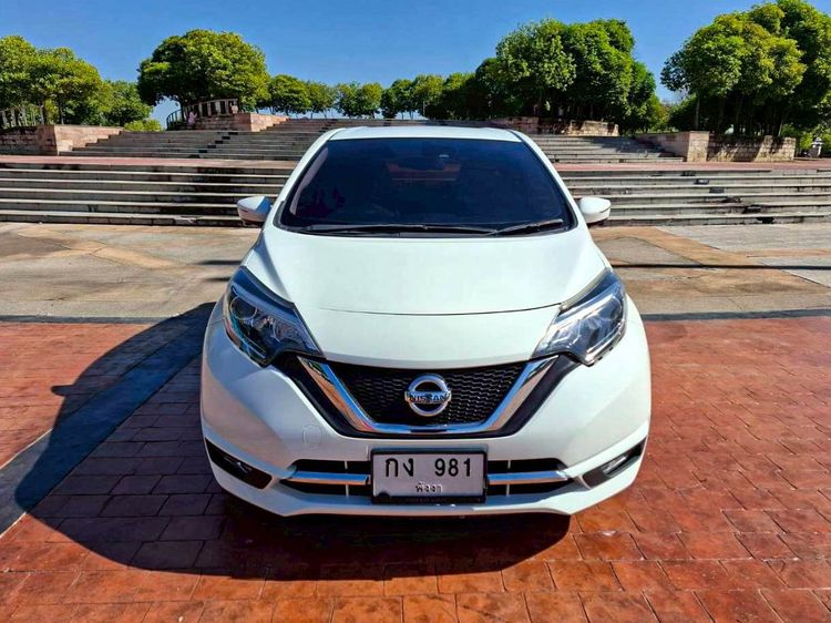 Nissan Note 2017 1.2 VL Sedan เบนซิน ไม่ติดแก๊ส เกียร์อัตโนมัติ ขาว รูปที่ 2