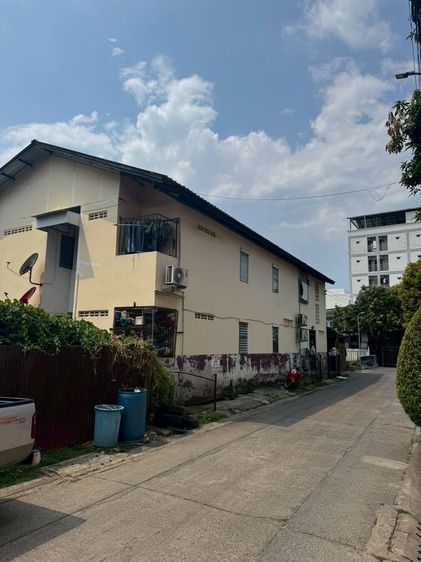 ขายที่ดิน + หอพัก ซอย ลาดพร้าว 81 ต. คลองเจ้าคุณสิงห์ อ. วังทองหลาง กรุงเทพมหานคร รูปที่ 4