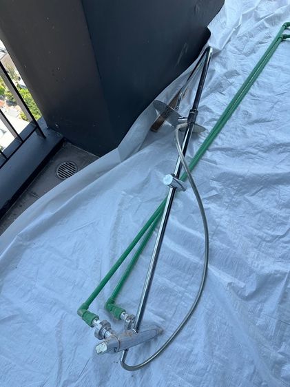 shower ฝักบัว