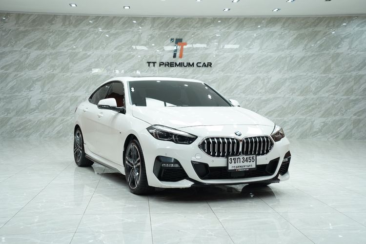 BMW Series 2 2022 220i Sedan เบนซิน เกียร์อัตโนมัติ ขาว