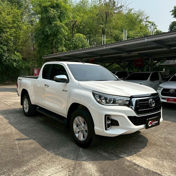 Toyota Hilux Revo 2017 2.4 Prerunner E Plus Pickup ดีเซล ไม่ติดแก๊ส เกียร์อัตโนมัติ ขาว
