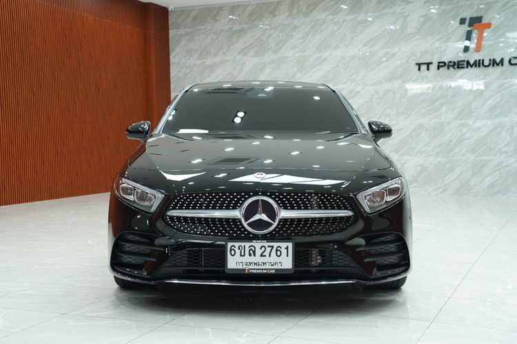 Mercedes-Benz A-Class 2023 A200 Sedan เบนซิน เกียร์อัตโนมัติ ดำ รูปที่ 2