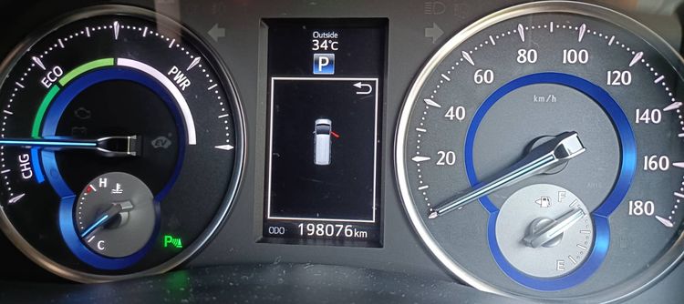 Toyota Alphard 2016 2.5 HV SR C-Package 4WD Van ไฮบริด ไม่ติดแก๊ส เกียร์อัตโนมัติ ดำ รูปที่ 2