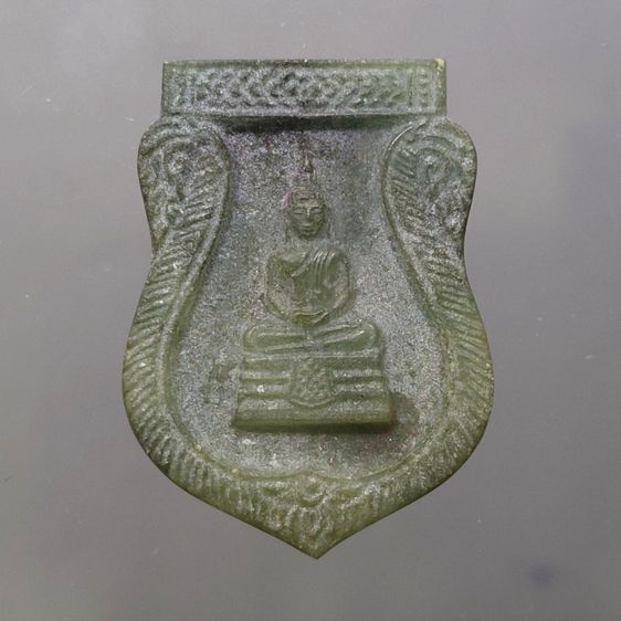 พระพุทธโสธร เนื้อหยก พิมพ์เสมา ด้านหลังพระมีโค๊ตแผ่นทองคำแท้ รุ่นประวัติศาสตร์ วัดโสธรวรารามวรวิหาร พ.ศ.2543 พร้อมกล่องเดิม รูปที่ 3