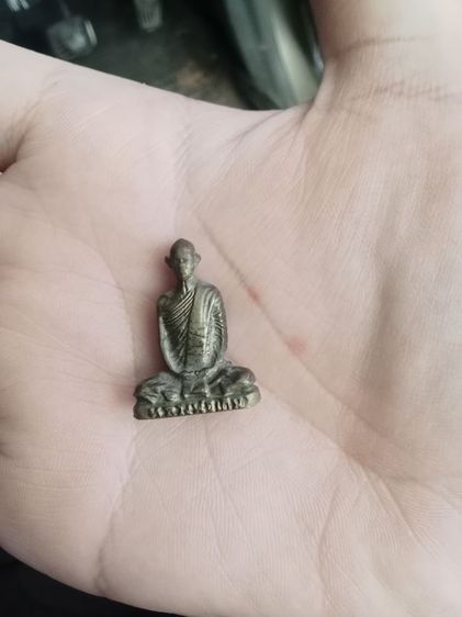 รูปหล่อหลวงพ่อเดิม รูปที่ 3