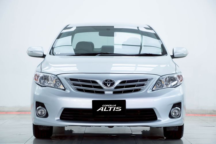 Toyota Altis 2012 1.6 E Sedan เบนซิน NGV เกียร์อัตโนมัติ เทา รูปที่ 4