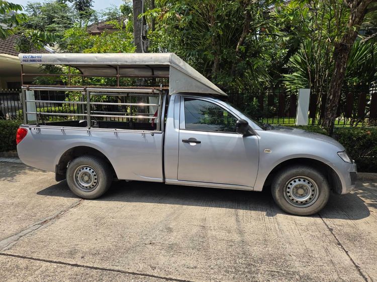 รถ Mitsubishi Triton 2.4 CNG สี เทา