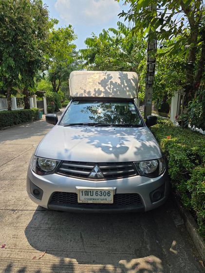Mitsubishi Triton 2015 2.4 CNG Pickup เบนซิน LPG เกียร์ธรรมดา เทา รูปที่ 2