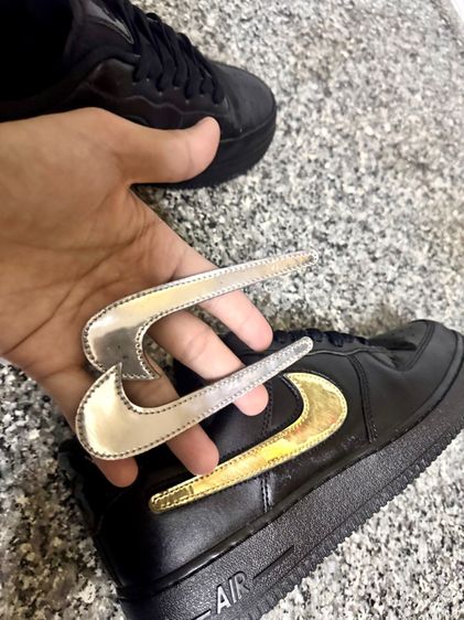 Nike Air Force 1 Black Metallic Gold Removable Swoosh Pack เบอร์42 รูปที่ 8