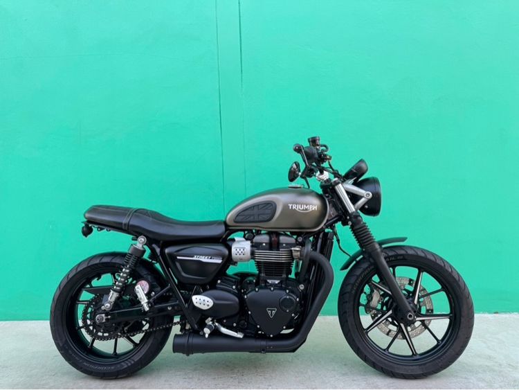 Triumph Street twin900 สีเทา ปี2019