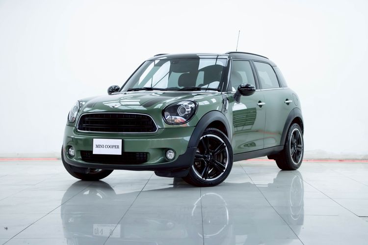 รถ Mini COUNTRYMAN 1.6 สี เขียว