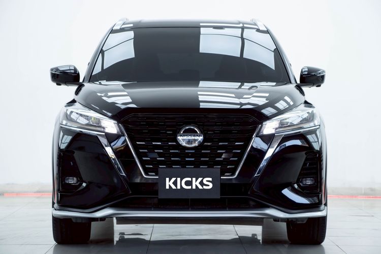 Nissan Kicks 2021 1.2 V Sedan ไฮบริด ไม่ติดแก๊ส เกียร์อัตโนมัติ ดำ รูปที่ 4