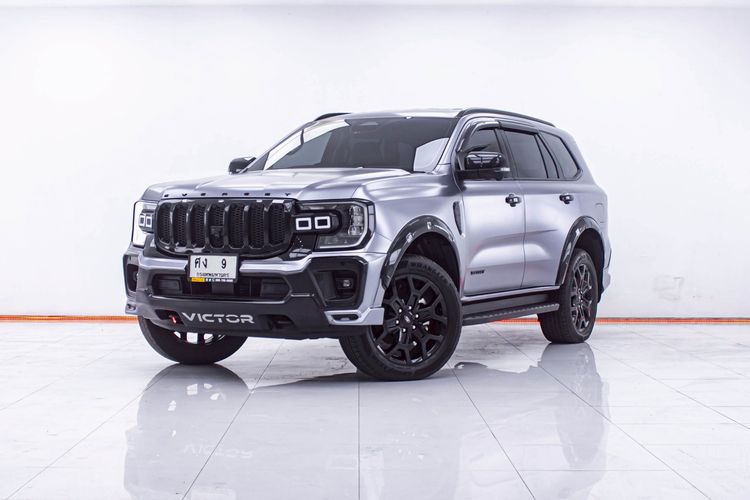 รถ Ford Everest 2.0 Turbo Sport สี เทา