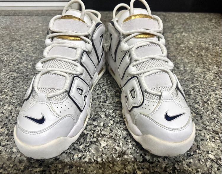 Nike Air More Uptempo เบอร์41 รูปที่ 2