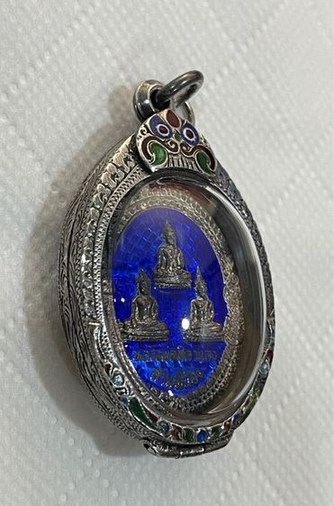 เหรียญสามพี่น้อง หลวงปู่หลิว ปี 40 เนื้อเงินลงยาสวยเดิม พร้อมตลับเงินลงยา  รูปที่ 3