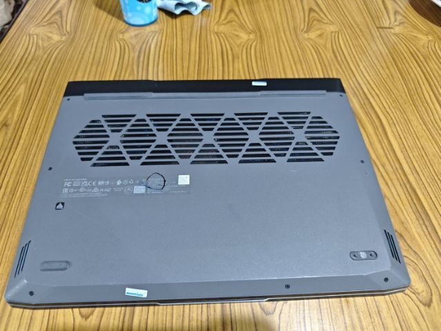 Lenovo LOQ 16IRH8 - 82XW รูปที่ 3