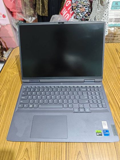 Lenovo LOQ 16IRH8 - 82XW