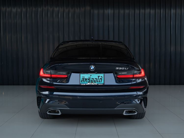 BMW Series 3 2022 330Li Sedan เบนซิน ไม่ติดแก๊ส เกียร์อัตโนมัติ ดำ รูปที่ 3