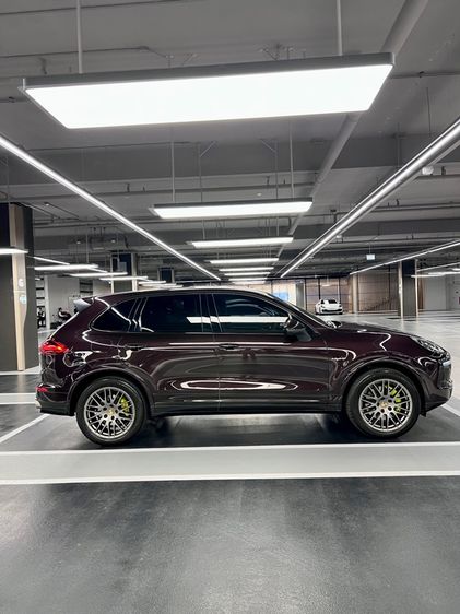 รถ Porsche Cayenne 3.0 S E-Hybrid Platinum Edition 4WD สี น้ำตาล