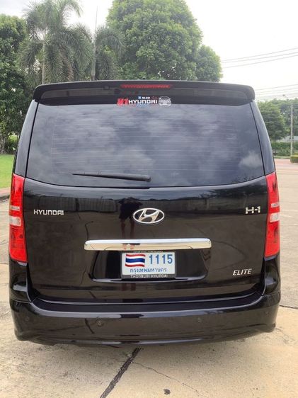 Hyundai H-1  2017 2.5 Elite Van ดีเซล ไม่ติดแก๊ส เกียร์อัตโนมัติ ดำ รูปที่ 4