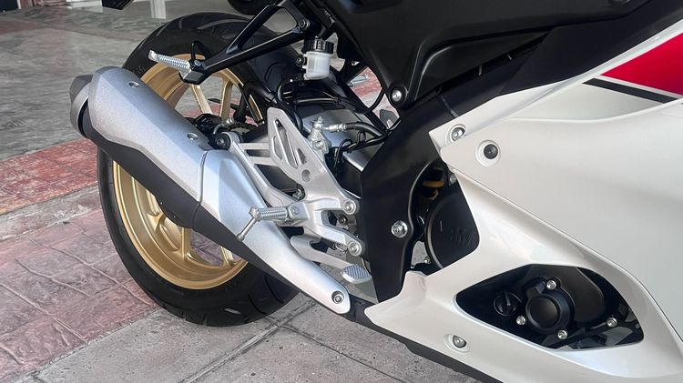   R15 M ABS ปี 22 ไมล์ 1016 km. รูปที่ 10
