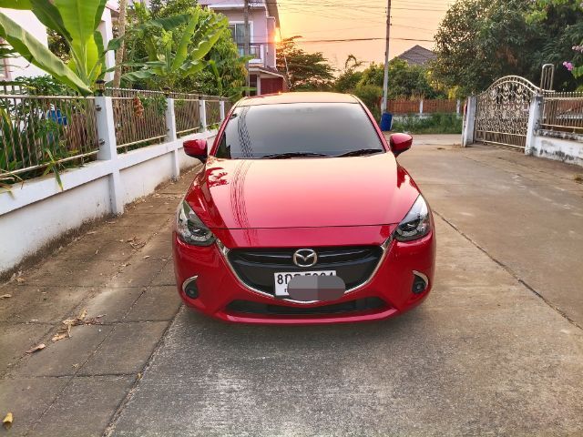 Mazda Mazda 2 2018 1.3 Sports High Connect Sedan เบนซิน ไม่ติดแก๊ส เกียร์อัตโนมัติ แดง รูปที่ 3