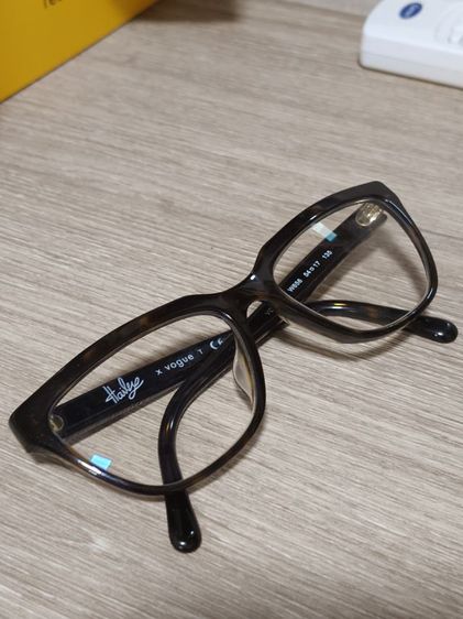 แว่นตาVogue รูปที่ 2