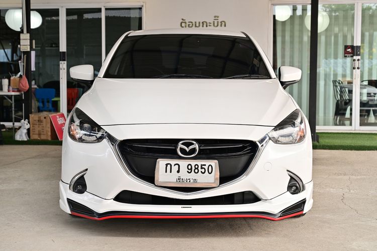 Mazda Mazda 2 2018 1.3 High Connect Sedan เบนซิน ไม่ติดแก๊ส เกียร์อัตโนมัติ ขาว รูปที่ 2