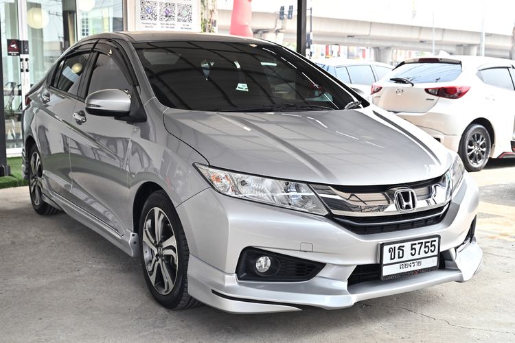 Honda City 2016 1.5 Sv i-VTEC Sedan เบนซิน ไม่ติดแก๊ส เกียร์อัตโนมัติ บรอนซ์เงิน รูปที่ 3