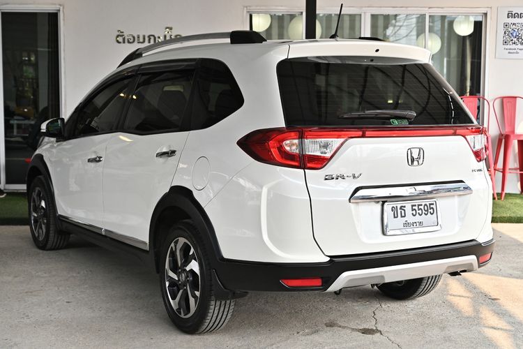 Honda BR-V 2017 1.5 SV Utility-car เบนซิน ไม่ติดแก๊ส เกียร์อัตโนมัติ ขาว รูปที่ 4