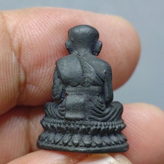 สมเด็จหลวงพ่อทวด วัดช้างให้ ลอยองค์ ม.ว.ก. เนื้อนวะโลหะ ที่ระลึกเฉลิมพระเกียรติ 50 พรรษา พระบรมโอรสาธิราชๆ พุทธาภิเษก ณ วัดพระศรีๆ 2544 พร้อ รูปที่ 4