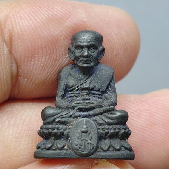 สมเด็จหลวงพ่อทวด วัดช้างให้ ลอยองค์ ม.ว.ก. เนื้อนวะโลหะ ที่ระลึกเฉลิมพระเกียรติ 50 พรรษา พระบรมโอรสาธิราชๆ พุทธาภิเษก ณ วัดพระศรีๆ 2544 พร้อ รูปที่ 3