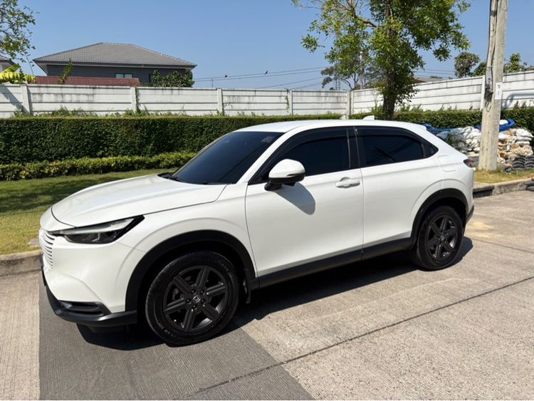 Honda HR-V 2022 1.5 EL e:HEV Sedan ไฮบริด ไม่ติดแก๊ส เกียร์อัตโนมัติ ขาว รูปที่ 3