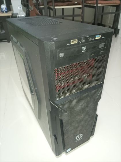 ปล่อยให้ไปใช้กันครับ AMD A8  ram 8 hd 760 GB. ATI  การ์ดจอ