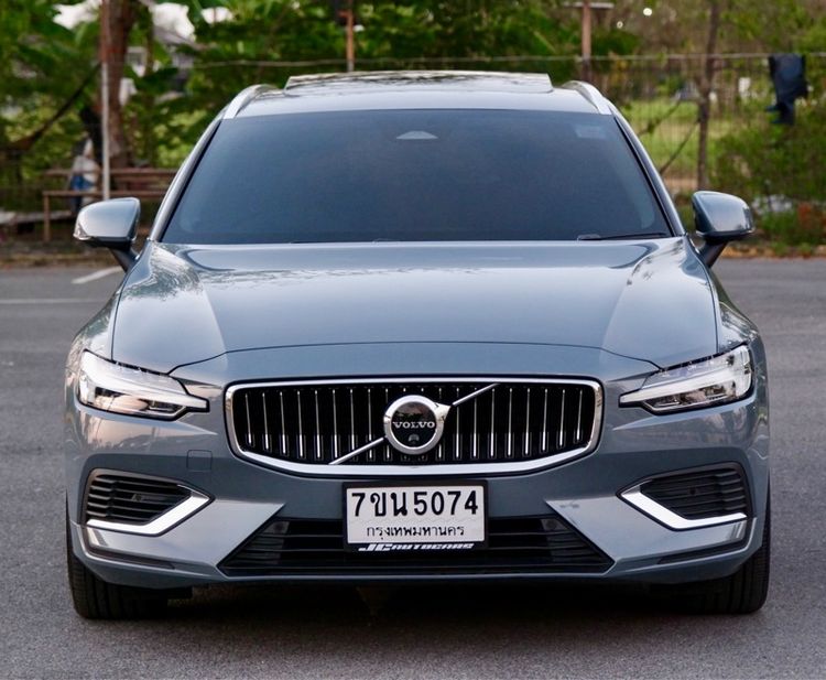 Volvo V60 2023 2.0 T8 Inscription 4WD Sedan ปลั๊กอินไฮบริด (PHEV) ไม่ติดแก๊ส เกียร์อัตโนมัติ เทา รูปที่ 2