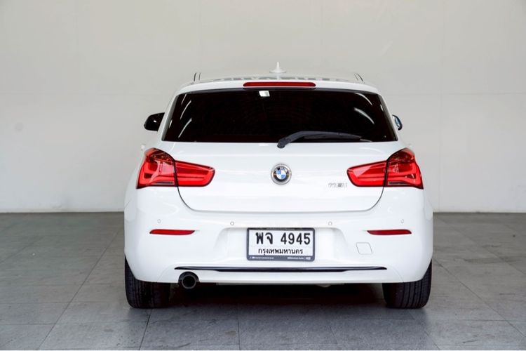 BMW Series 1 2017 118i Utility-car เบนซิน ไม่ติดแก๊ส เกียร์อัตโนมัติ ขาว รูปที่ 3