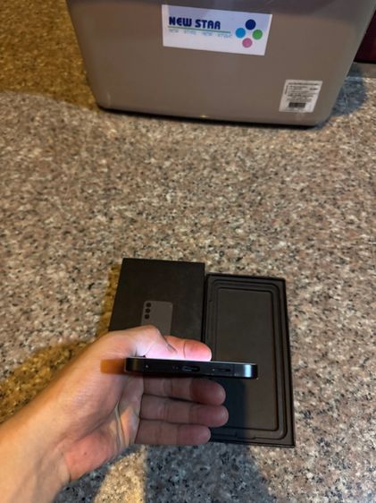 ขายSamsungS24PlusสีOnyx Black256กิ๊กมีกล่องอีมี่ตรงสภาพสวยๆสูนTrueใช้งานดีถูกกกกกมากกก รูปที่ 4