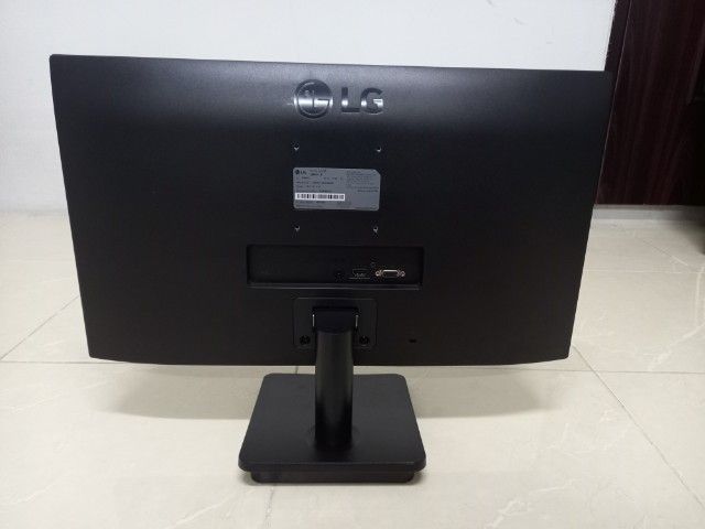 จอคอม LG 22 นิ้ว (22MP410) Full HD สภาพสวย พร้อมใช้งาน

 รูปที่ 2